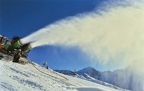 压缩空气造雪机如何造雪