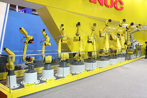 气压驱动技术广泛应用于FANUC工业机器人系统